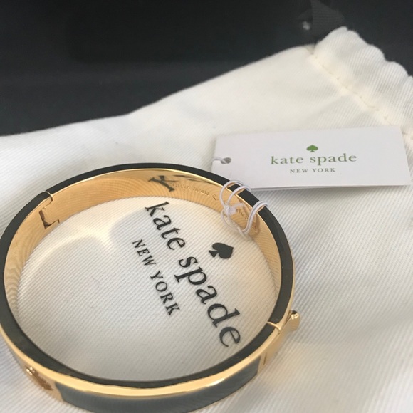 🆕GIFTED Kate Spade Bangle Bracelet Black & Gold - Picture 2 of 5
